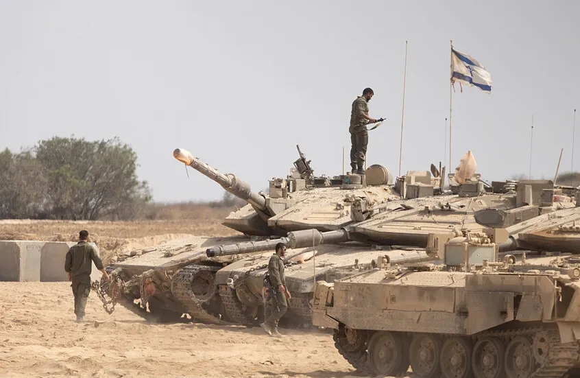 الجيش الإسرائيلي يكشف عن 3 شبكات تموّل “حزب الله” من 3 دول